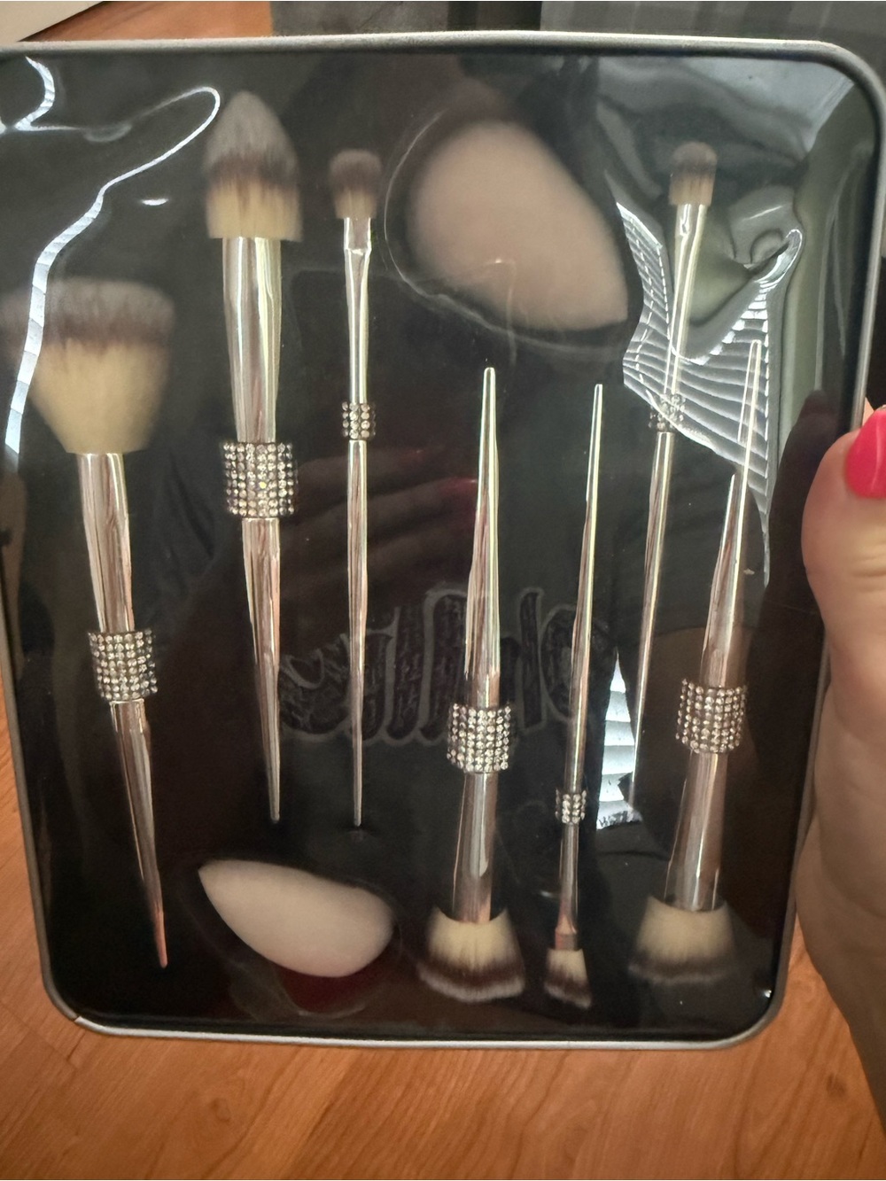 Silver Rhinestone Makeup Brush Set with White-Tipped Bristles